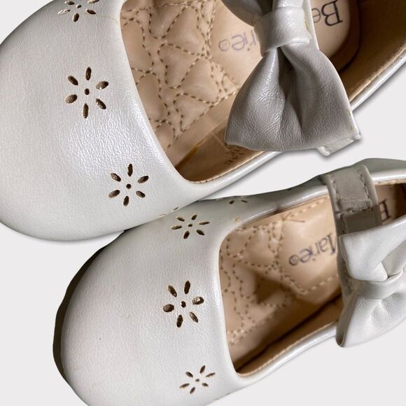 Bella MARIE | Baby Girl Flats - Picture 5 of 7